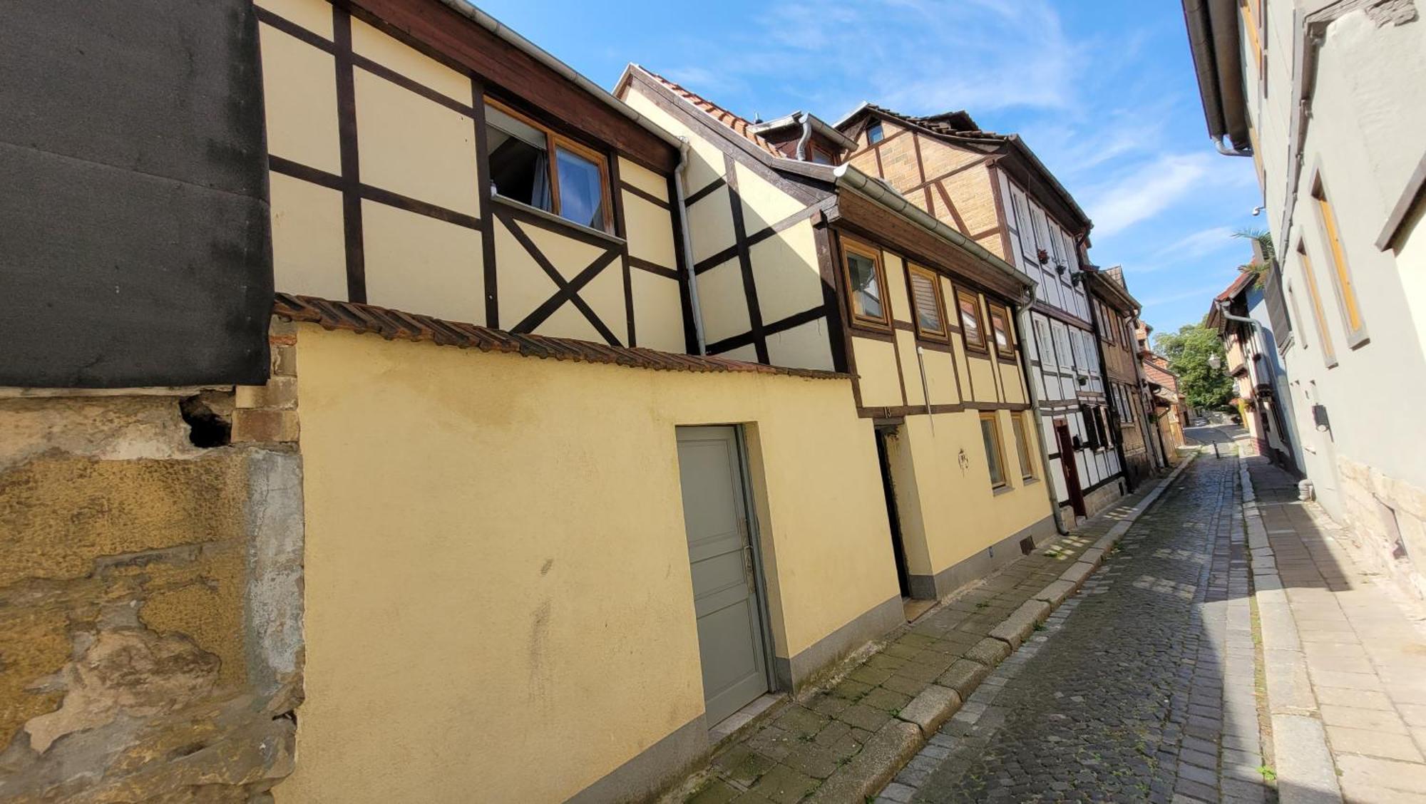 Zentrale Ferienwohnung Im Fachwerk Quedlinburg Exterior photo